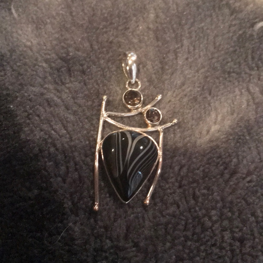 Black line agate stone charm